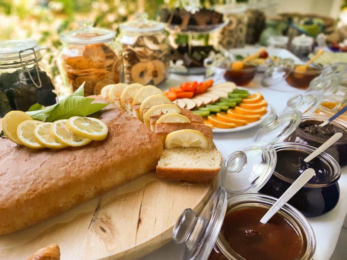 Daphne'S Club Hotel Apartments Ксилокастрон Екстериор снимка
